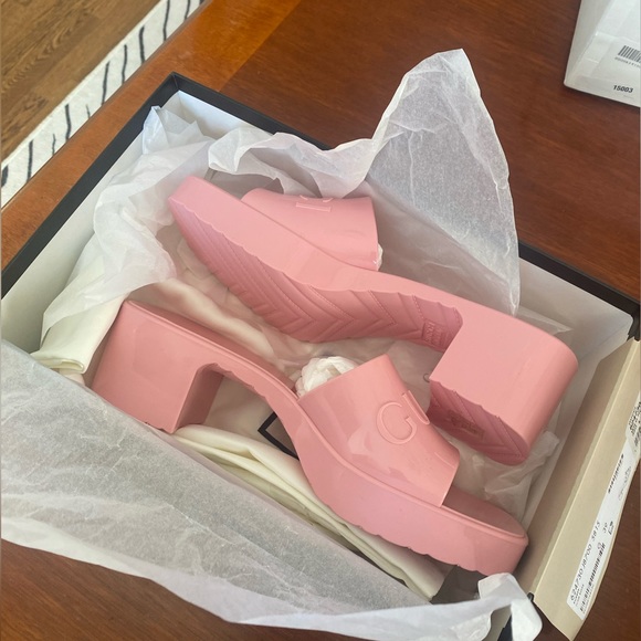 Gucci Rubber Logo Platform Slide Sandal